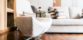 Stabilność i ochrona podłóg – jak dobrać idealne stopki i podpórki do półek